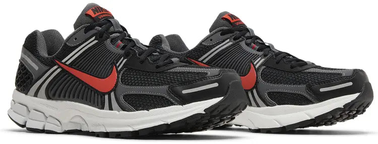 Vomero 5 Picante Red