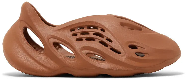 Clay Red Foam Rnnr