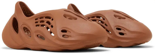 Clay Red Foam Rnnr
