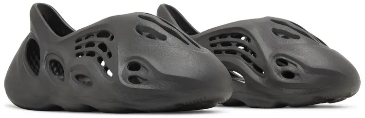 Foam rnnr Onyx