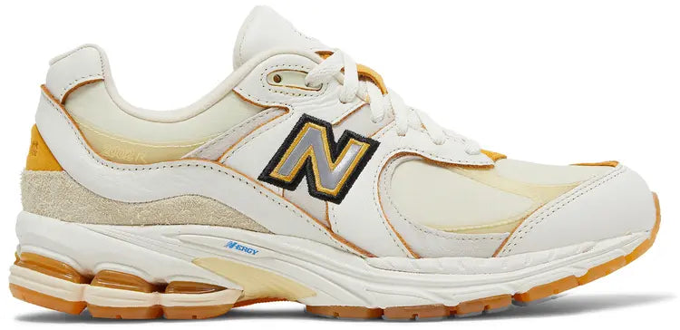 Joe Freshgoods New Balance 2002R