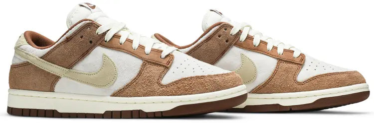 MEDIUM CURRY DUNK LOW