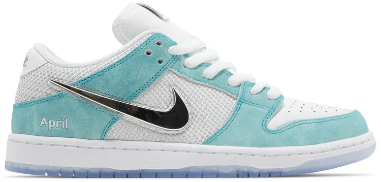 NIKE SB APRIL
