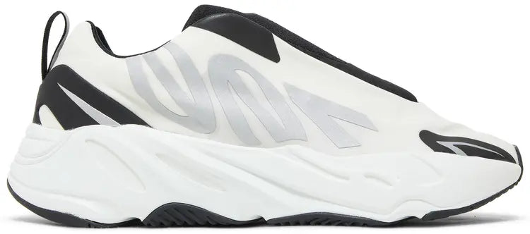 YEEZY 700 MNVN LACELESS